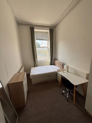 Room in a Shared Flat, Gardner's Crescent, EH3 - Photo 1