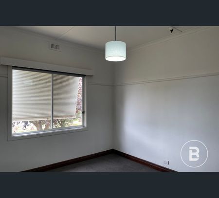 46 Sutton Road, Maryborough, Vic 3465 - Photo 2