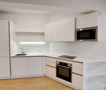 Perfekte Kombination aus Altbauflair und modernstem Wohnen im Herze... - Photo 3