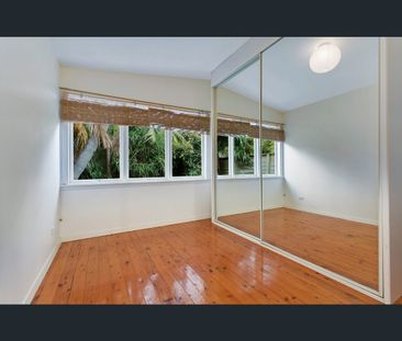 735b Barrenjoey Road, Avalon Beach, NSW 2107 - Photo 3