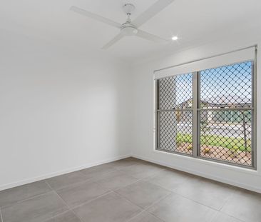 BRAND NEW HOUSE WITH EASY ACCESS TO CONNECTING HIGHWAYS - GREAT LOC... - Photo 3