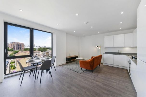 2 bedroom flat to rent - Photo 1