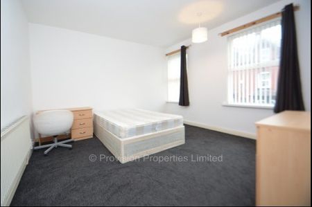 5 Bedroom Student Houses Hyde Park Leeds - Photo 3