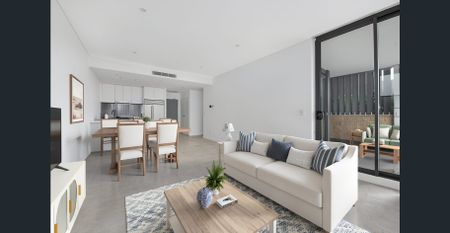 Modern One-Bedroom Apartment Moments from Castle Towers - Photo 2