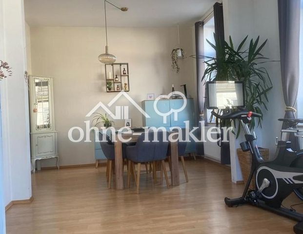 Helle 4-Zimmer Wohnung mit Balkon im Herzen von Findorff - Foto 1