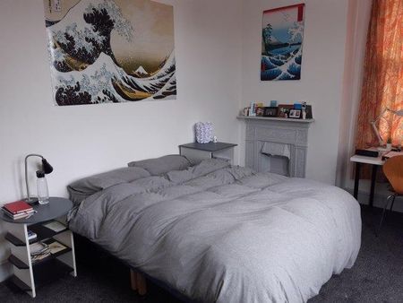 3 bedroom flat to rent - Photo 5
