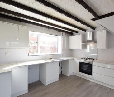 Tyne View Gardens, Gateshead, NE10 - Photo 4