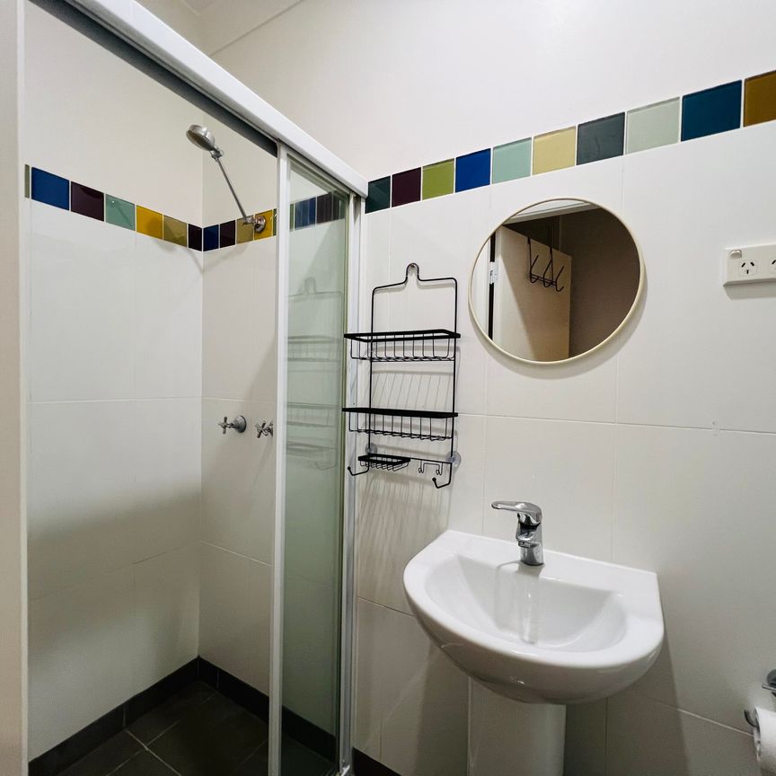 Carlingford - Photo 1