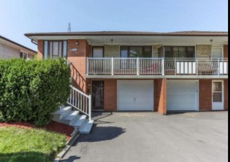 For Lease - 242 Fairglen Avenue, Toronto, Ontario - Photo 4