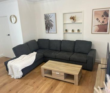 Henley Beach - Photo 3