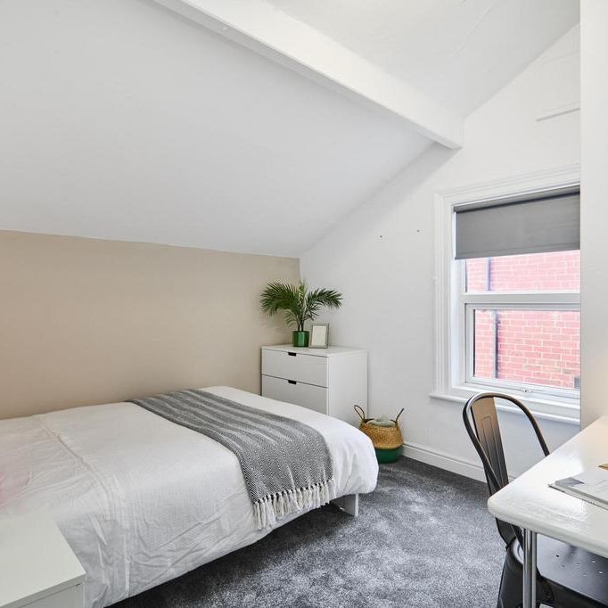 7 bedroom house to rent - Photo 1