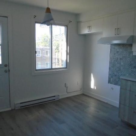 4 ½ 2 e étage rue Granby Montréal - Photo 3