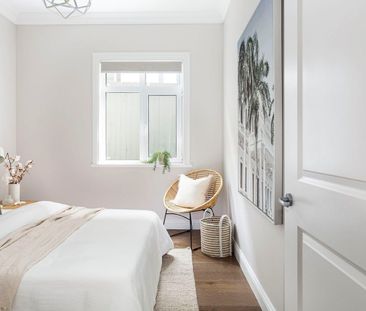 Duplex with High-End Finishes - Photo 3