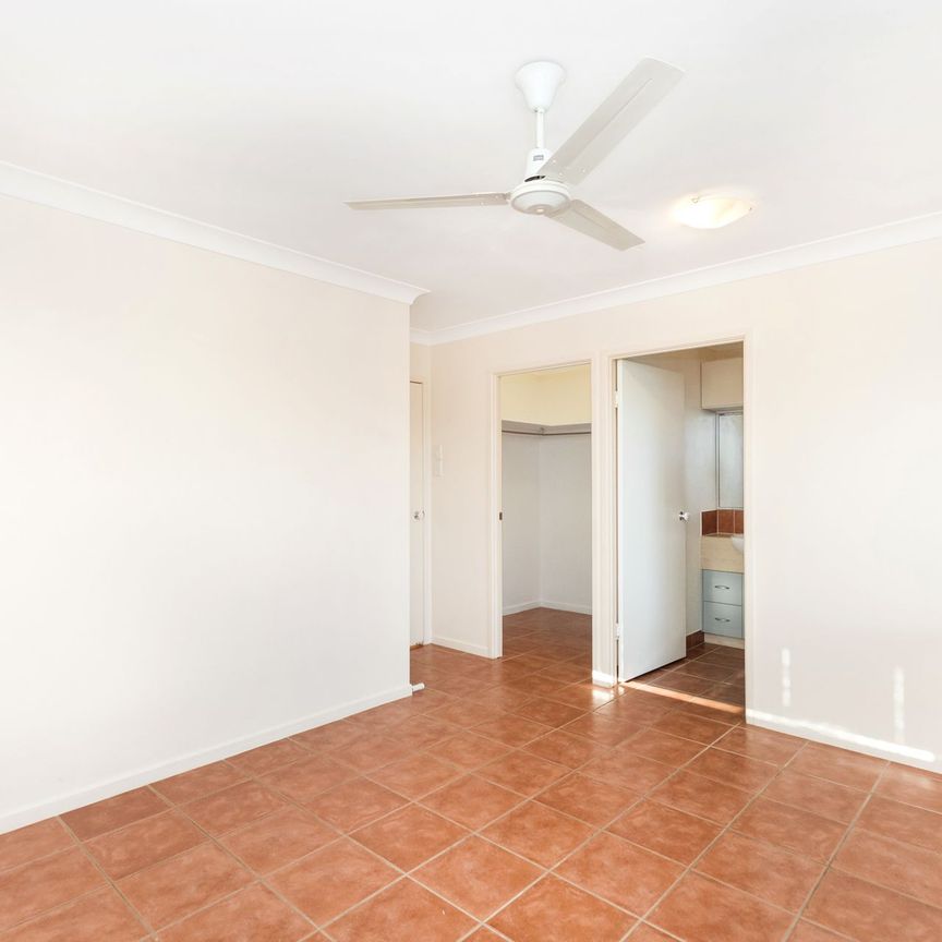 Well Designed Family Home in Central Kirwan - Photo 1