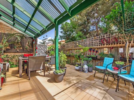 26 1-5 Santa Cruz Boulevard, Clear Island Waters QLD 4226 - House For Rent | Domain - Photo 5