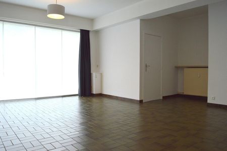 Gelijkvloers 1 slaapkamer appartement in het centrum van Gullegem - Foto 3