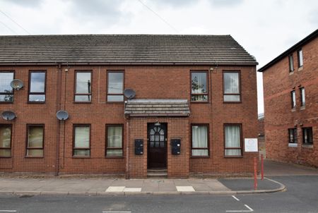 East Dale Street, Denton Holme, Carlisle - Photo 2