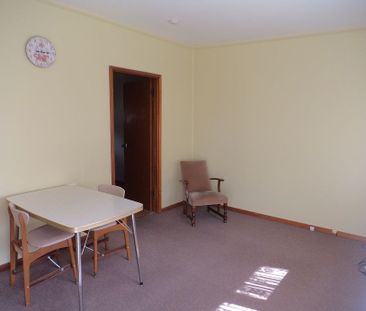 Home For Rent - Photo 3