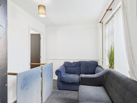 4 bedroom terraced house to rent - Photo 2