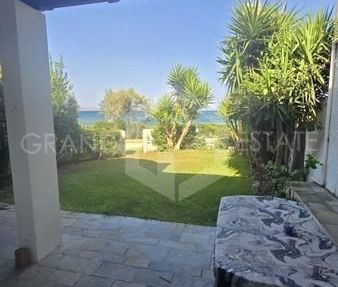 Μεζονέτα για ενοικίαση Ζούμπερι (Νέα Μάκρη) - Φωτογραφία 1
