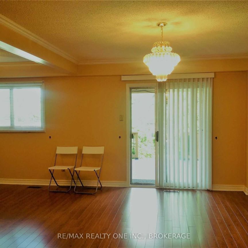 For Lease - 1537 Cuthbert Avenue, Mississauga, Ontario - Photo 1