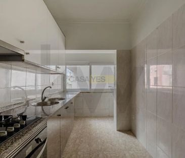 Apartment T2 in Rio de Mouro, Sintra - Foto 1