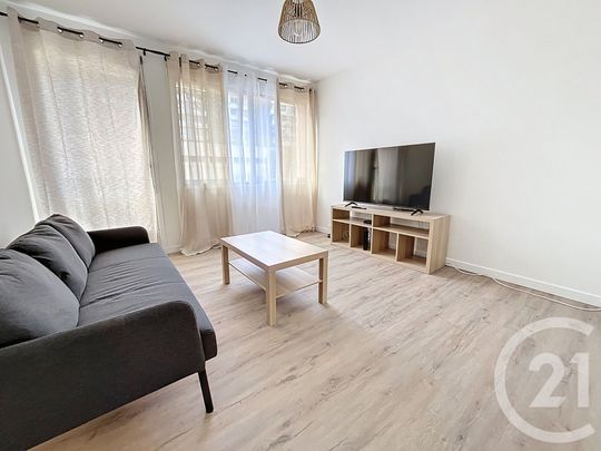 Location Appartement 1 pièce 66m² CLERMONT FERRAND 63000 - Photo 1