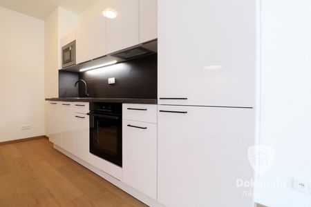 Pronájem bytu 2+kk 43 m² - Photo 2