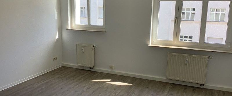 Etwas besonderes: praktische 2-Zimmer-Wohnung mit Fußbodenheizung im Bad - Foto 1