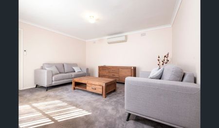 Charming Unit - Photo 5