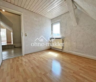Gemütliche 3 Zimmer im Dachgeschoss - optimaler Grundriss - inkl. g... - Foto 1