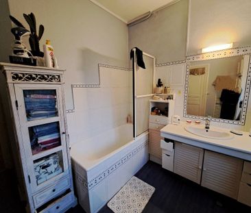 Location Appartement 4 pièces 89m² - Photo 6