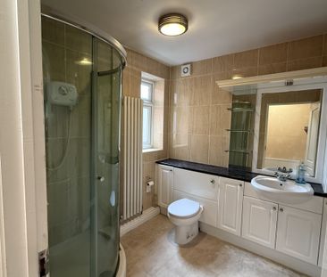 Spacious 4/5 bed semi-detached home on Repton Avenue, Derby. Set ov... - Photo 3