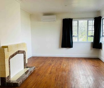 Spacious 2 Bedroom Home !! - Photo 1