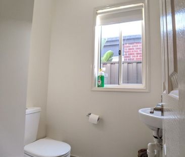 Point Cook - Photo 3