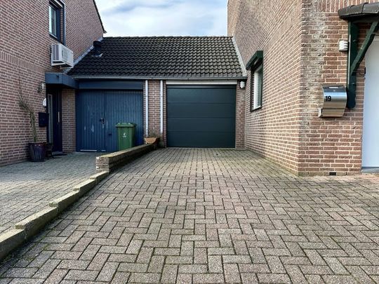 Te huur: Huis Schoolstraat 19 in Moorveld - Photo 1