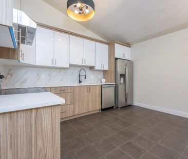 146 Shawbrooke Green SW – SHAWNESSY – Main Floor - Photo 2