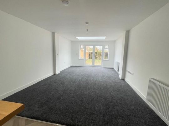 2 bedroom semi-detached house to rent - Photo 1