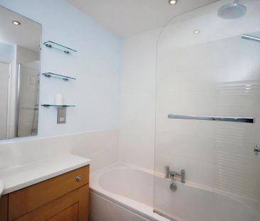 2 bedroom terraced house to rent - Photo 6