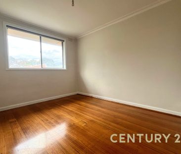 Neat Unit in Top Location - Photo 5