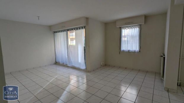 Appartement à louer 4 pièces 81.88m² - Photo 1