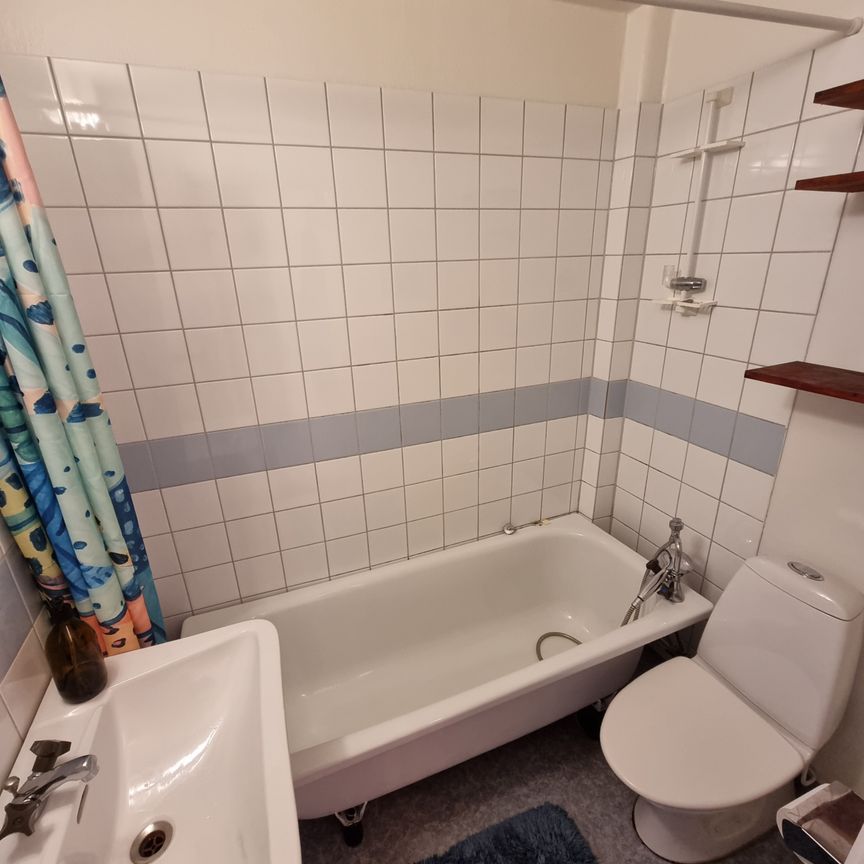 Väderkvarnsgatan, Göteborg - Photo 1