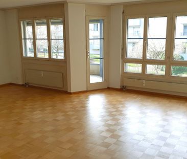 Schöne 3.5 Zimmerwohnung mit grossem Balkon - Foto 6