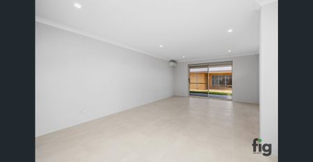 FRESH, MODERN & READY TO MOVE IN NOW - Photo 5