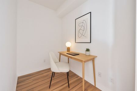 For Lease - 55 Eglinton Avenue Unit# 1610, Mississauga, Ontario - Photo 3