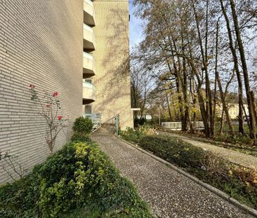 Exklusive 2-Zimmer Erdgeschosswohnung mit Balkon in beliebter Wohnl... - Photo 1