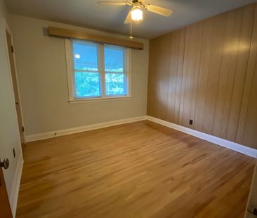 For Lease - 199 Barnardo Avenue, Peterborough North, Ontario - Photo 1