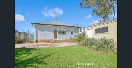 Very Well Maintained Residence! - Photo 4