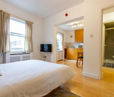 Flat 21a West Cromwell Road, Earls Court SW5 9QL - Photo 4