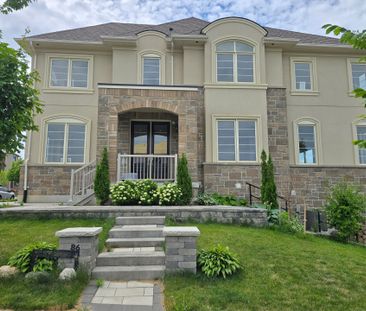 For Lease - 86 Murray Leonard Lane, East Gwillimbury, Ontario - Photo 6